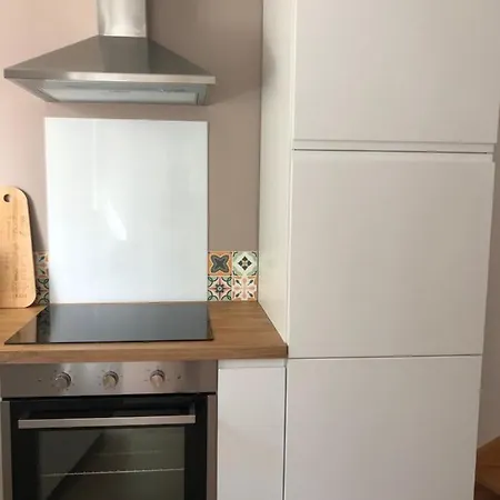 La Maisonnette St Vincent بيت للعطل *